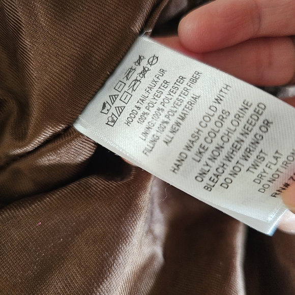 Canadian Moose zip up Humane society of the United States costume - Picture 8 of 9